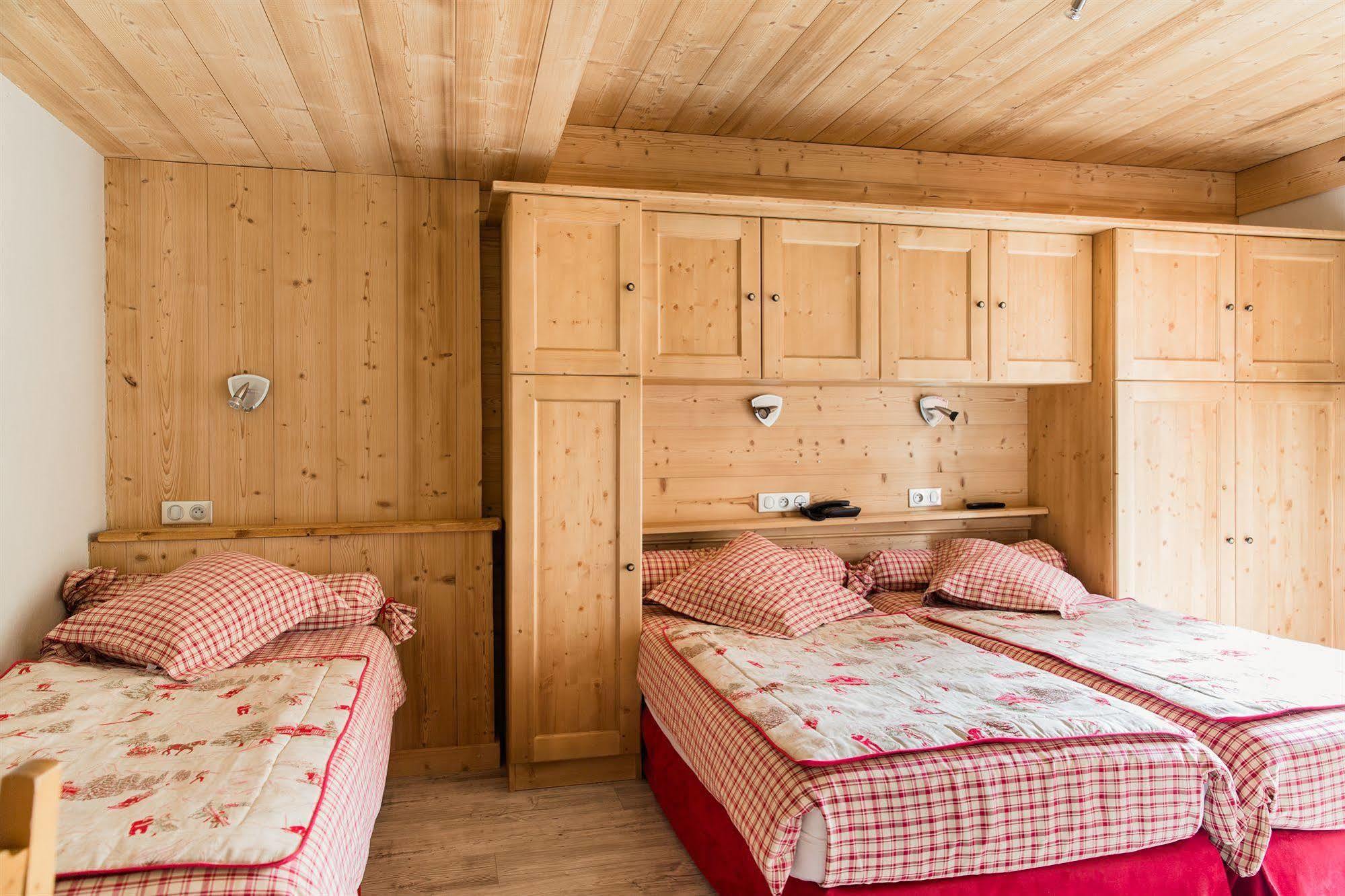 Alpen Roc Hotel Morzine Exterior photo